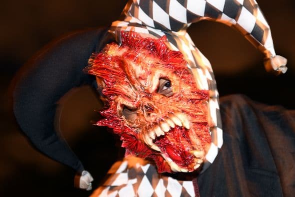 Infinidad de personajes terroríficos, cómicos o adorables marcharon por las calles de la ciudad en la edición 41 del desfile.