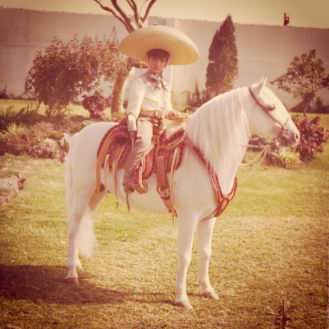 "El Potrillo" desde siempre ha mostrado su amor por los animales.