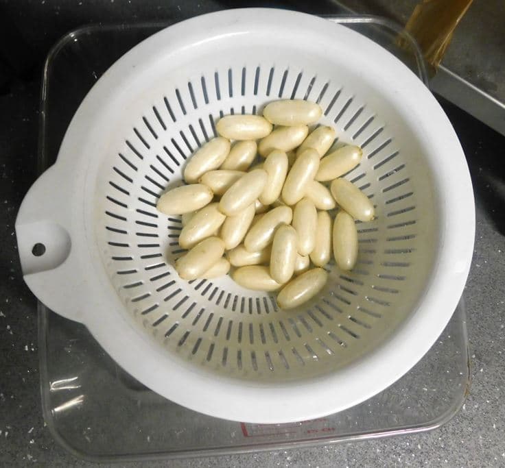 El caso de la agente de policía que escondió dentro de su vagina parte de la cocaína que traficaba