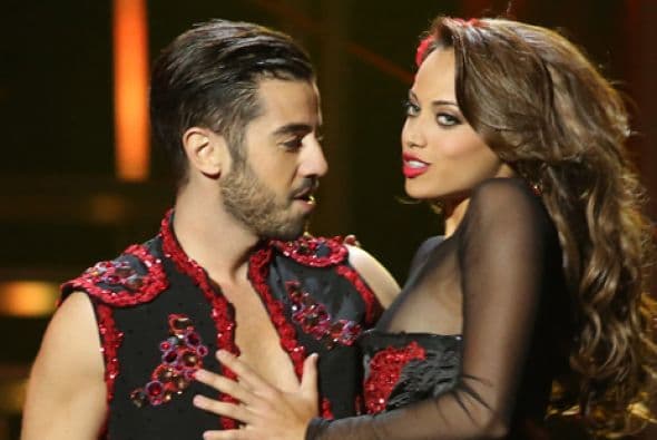 Catherine y el español Borja nos deleitaron con un flamenco pop. Un ritmo que nos contagió y hasta nos dieron ganas de mover las caderas. ¡Venga!