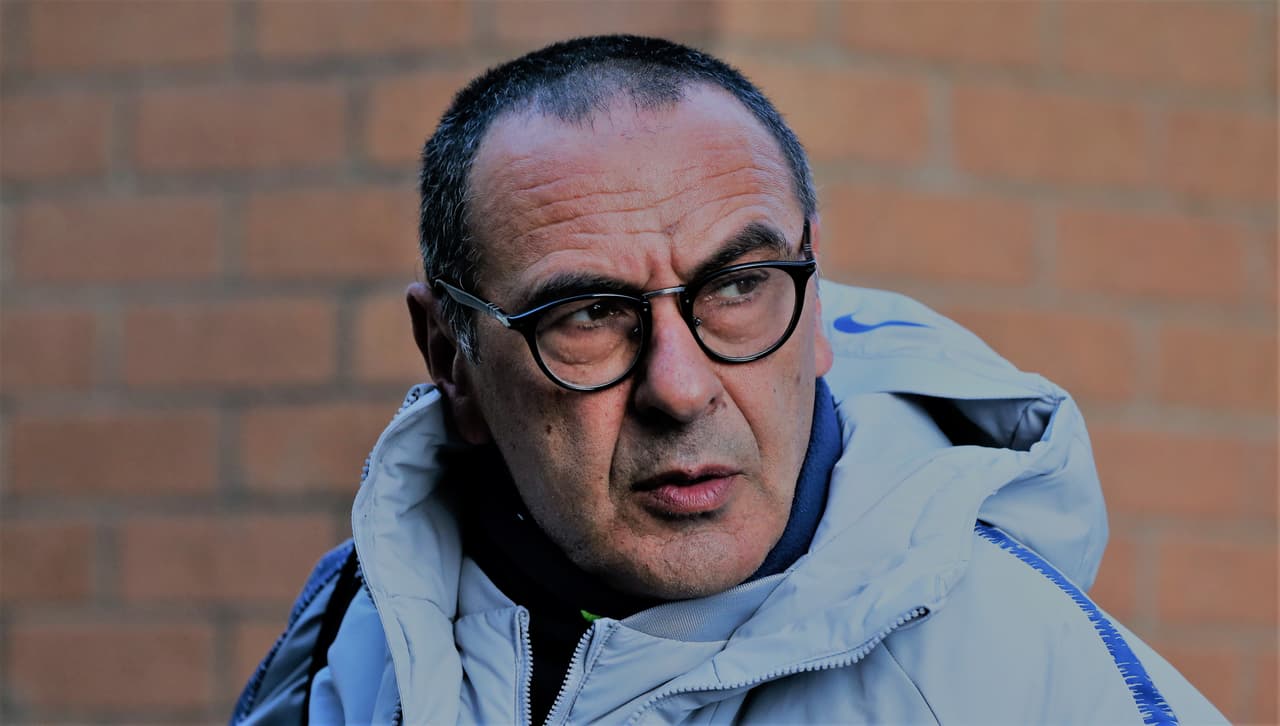 Sarri vive su primera campaña en Inglaterra.