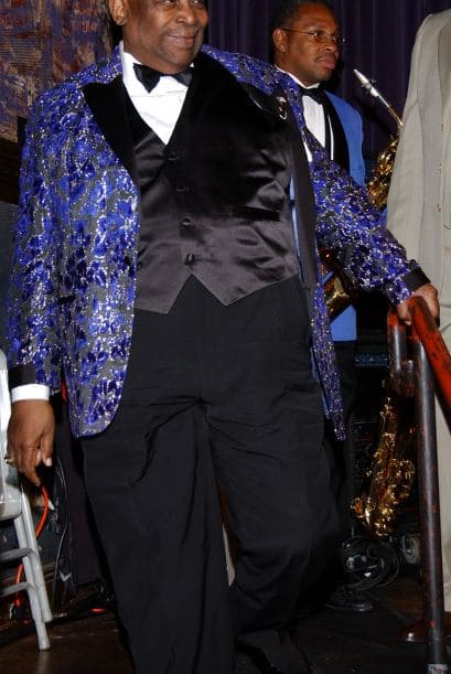 Otra de las cosas que distinguen a B.B. King es su amor por la filantropía. Él siempre ha apoyado a la educuación musical en los niños.