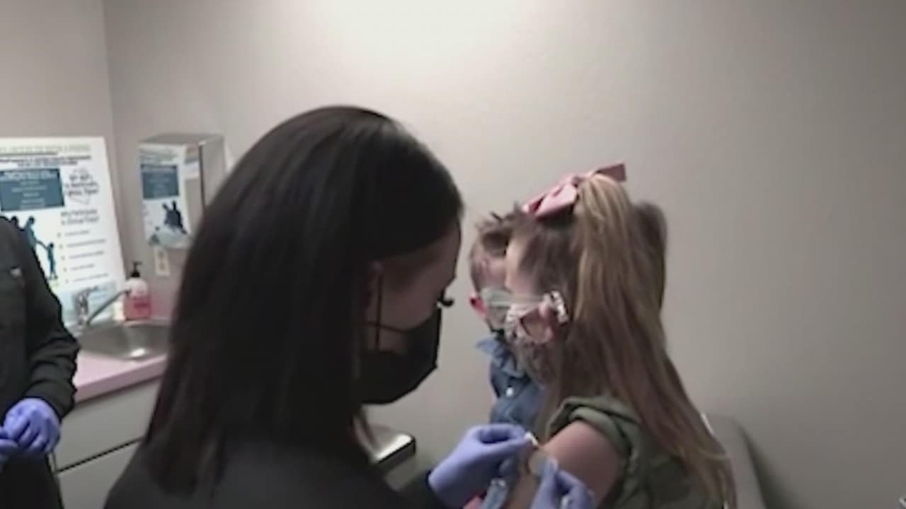 A más de dos años de la pandemia del covid-19 los CDC cambian sus recomendaciones