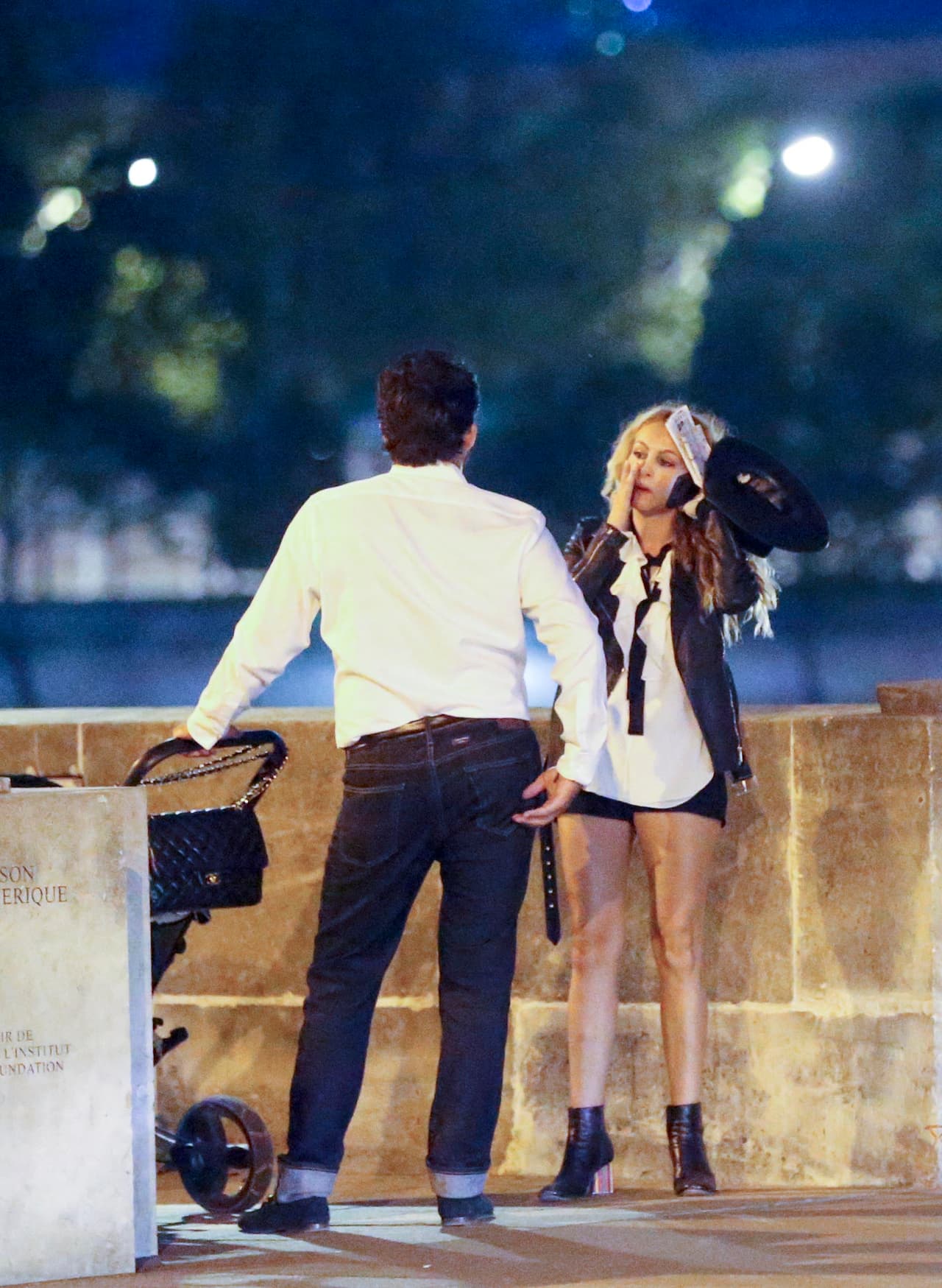 ¿Habrá discutido con Colate por teléfono?