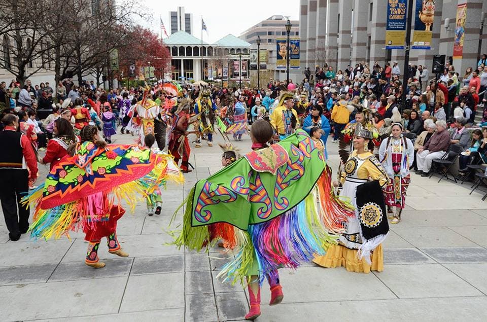 El Museo de Historia de Carolina del Norte llevará a cabo la Celebración del Patrimonio Indio Americano a mediados de noviembre del 2020. Contará con la participación de tribus de más de ocho estados del país.