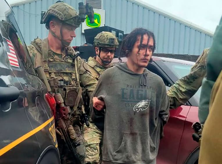 El hombre de 34 años habla español y portugués, además de un poco de inglés.