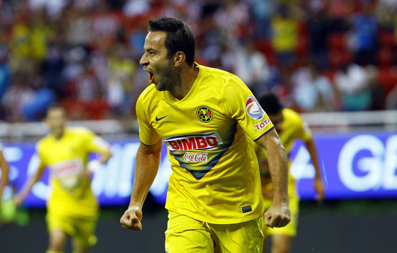 Luis Gabriel Rey fue el primer colombiano en ser máximo goleador en el fútbol mexicano, en 2003 con el Atlante. Desde esa época se ha mantenido vigente en la Liga MX.