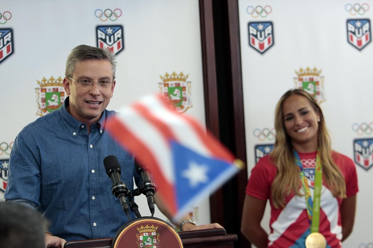 La tenista llegó a suelo boricua donde fue recibida en un evento protocolar en el Salón de los Gobernadores.