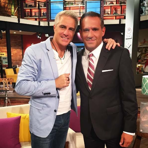 Lisardo y Arath de la Torre son muy buenos amigos.