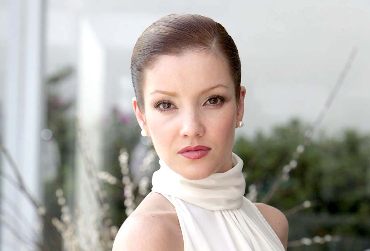 Para el 2013, a sus 41 años, ya se había consolidado como una de las villanas más queridas de la pantalla chica y estrenó el que fue su último proyecto, el melodrama ‘Qué bonito amor’.