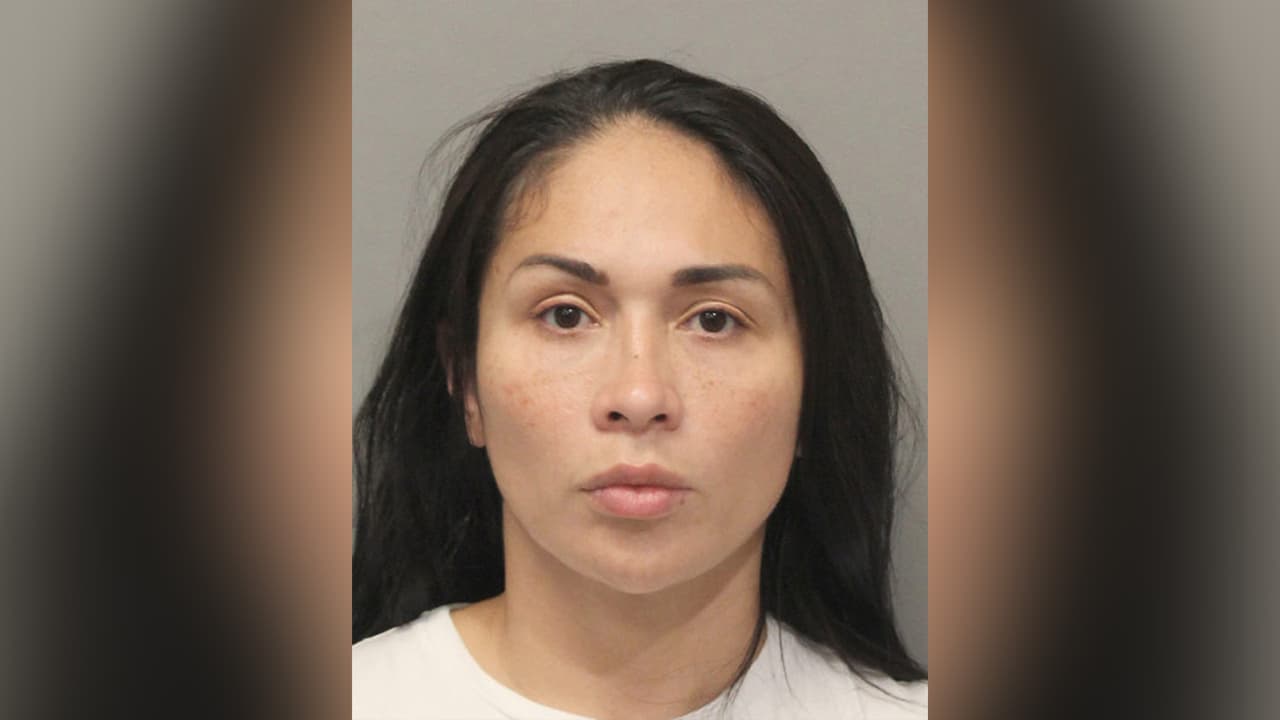 Nazly Ortiz, originaria de Colombia, tiene un negocio de limpieza que maneja con Greene, según los informes dados a conocer durante la corte de causa probable.