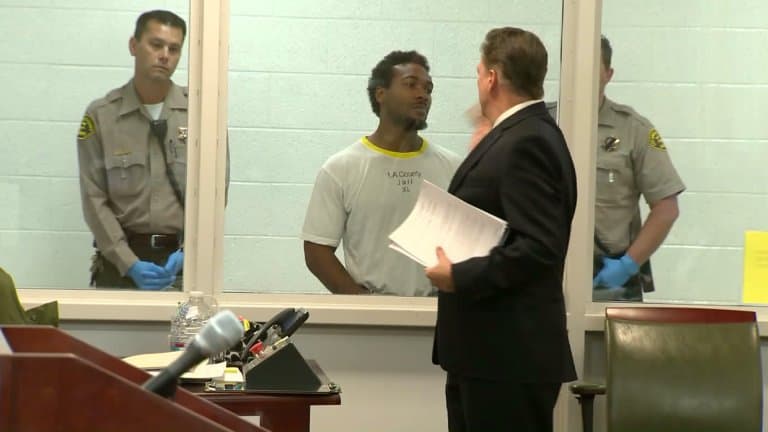 "Lo remató" a tiros: los detalles ofrecidos por las autoridades sobre el asesinato de un policía en Los Ángeles