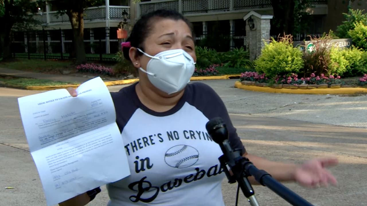 Los fondos serán administrados por Baker Ripley y una parte podría beneficiar a indocumentados y por el momento no hay una fecha de distribución.
<br>