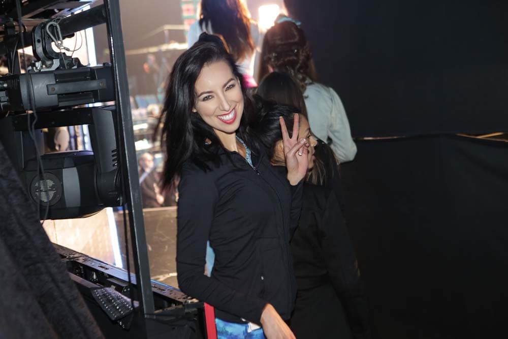 Las 25 chicas disfrutaron cada minuto del show aún sabiendo que esta podría ser su última noche. Abrazos, buenos deseos, tensión, nervios y mucho más se vivió en la tercera noche de NBLVIP.