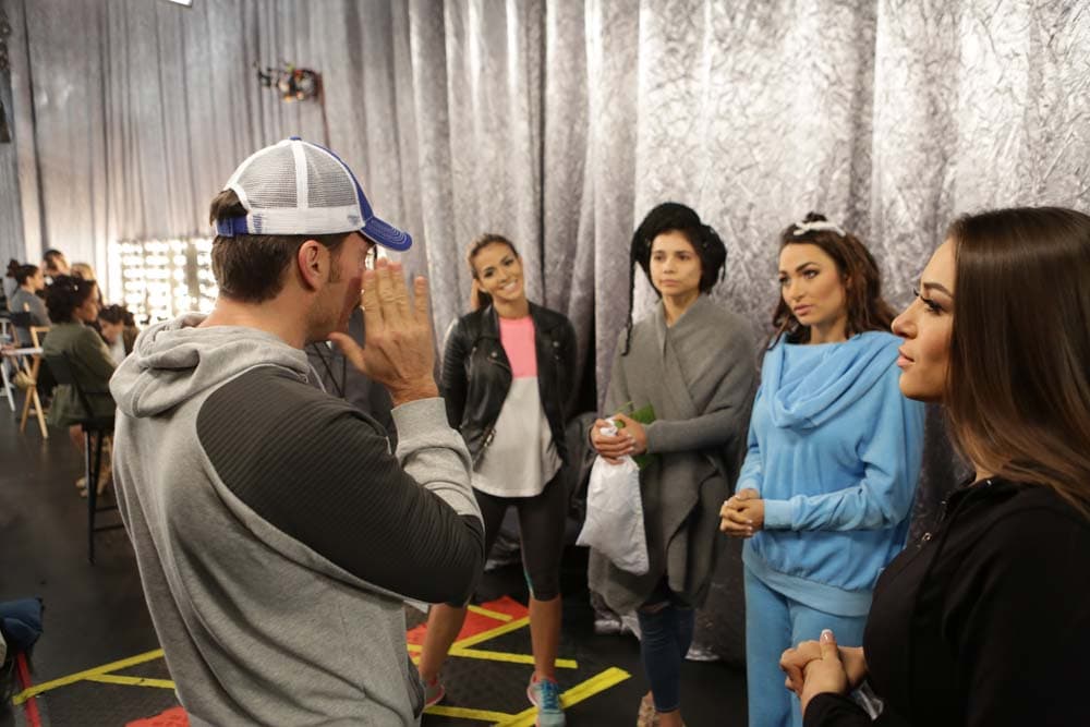 Las 25 chicas disfrutaron cada minuto del show aún sabiendo que esta podría ser su última noche. Abrazos, buenos deseos, tensión, nervios y mucho más se vivió en la tercera noche de NBLVIP.