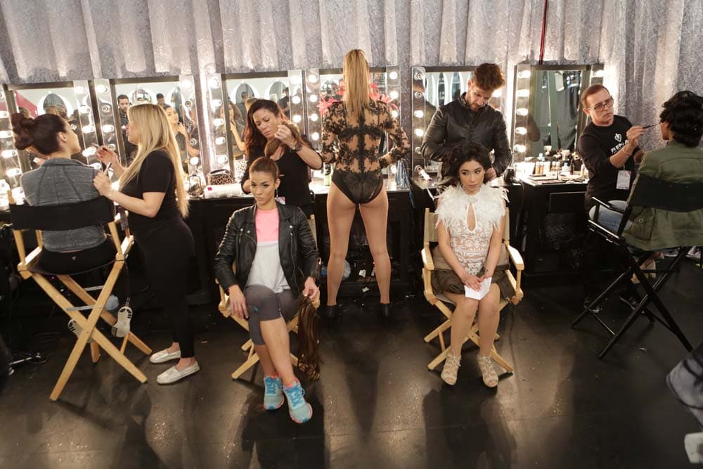 Las 25 chicas disfrutaron cada minuto del show aún sabiendo que esta podría ser su última noche. Abrazos, buenos deseos, tensión, nervios y mucho más se vivió en la tercera noche de NBLVIP.