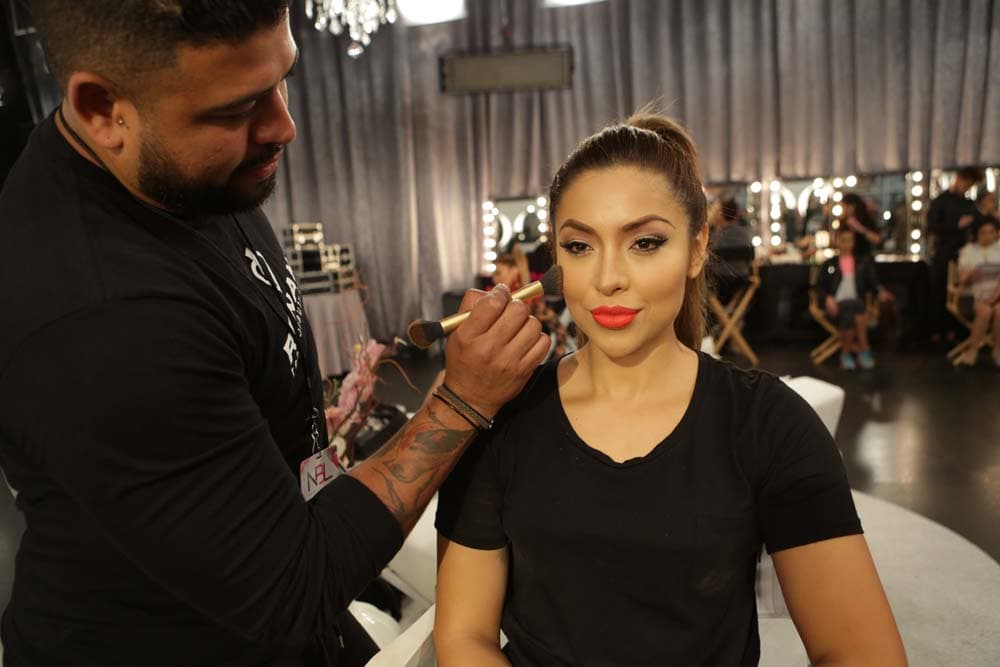 Las 25 chicas disfrutaron cada minuto del show aún sabiendo que esta podría ser su última noche. Abrazos, buenos deseos, tensión, nervios y mucho más se vivió en la tercera noche de NBLVIP.