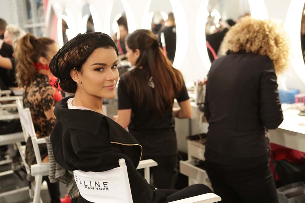 Las 25 chicas disfrutaron cada minuto del show aún sabiendo que esta podría ser su última noche. Abrazos, buenos deseos, tensión, nervios y mucho más se vivió en la tercera noche de NBLVIP.