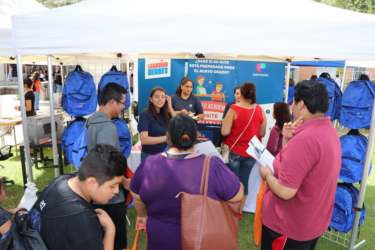 La Feria de Educación de Phoenix se llevó a cabo el 24 de agosto, a la cual asistieron más de 3,500 familias.