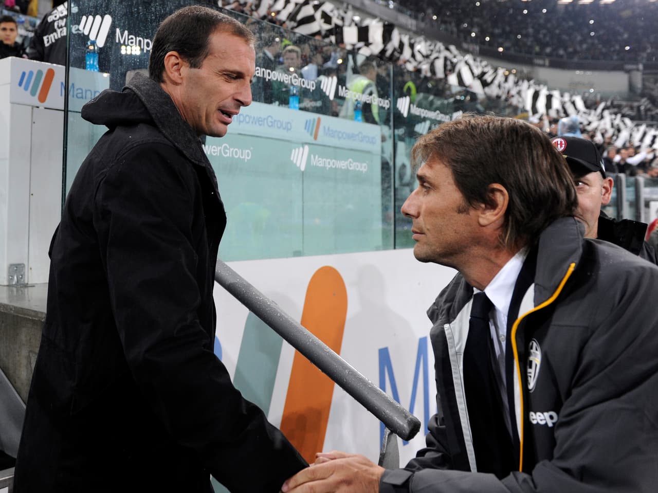 Allegri solamente ganó un Scudetto con el Milán, porque a partir de 2012 la Juventus de Conte comenzó a mandar en Italia.