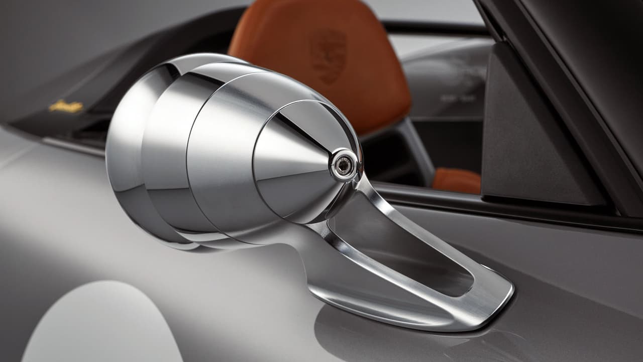 los espejos exteriores…