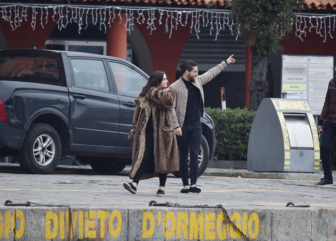 A través de sus perfiles en las redes sociales, tanto Maluma como Natalia se han mantenido publicando fotos desde Italia, pero en ninguna se muestran juntos.