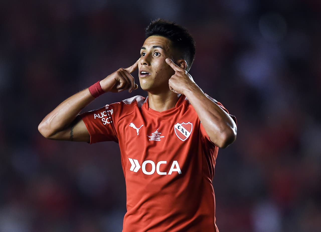 El argentino Maxi Meza, llamado al Mundial por Sampaoli, estaría en la mira de Rayados para este mercado.