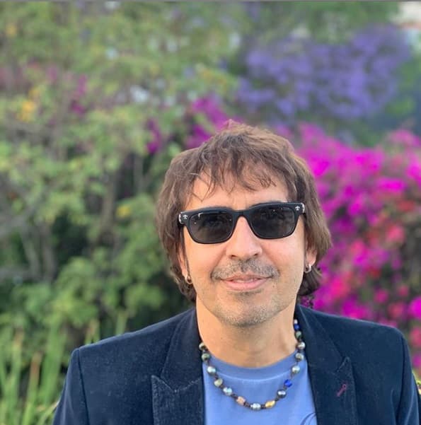 El famoso productor 
<a href="https://www.univision.com/entretenimiento/guillermo-del-bosque-revelo-que-tiene-cancer-para-evitar-rumores">padece linfoma de Hodgkin</a>, el cual le fue diagnosticado en 2017.