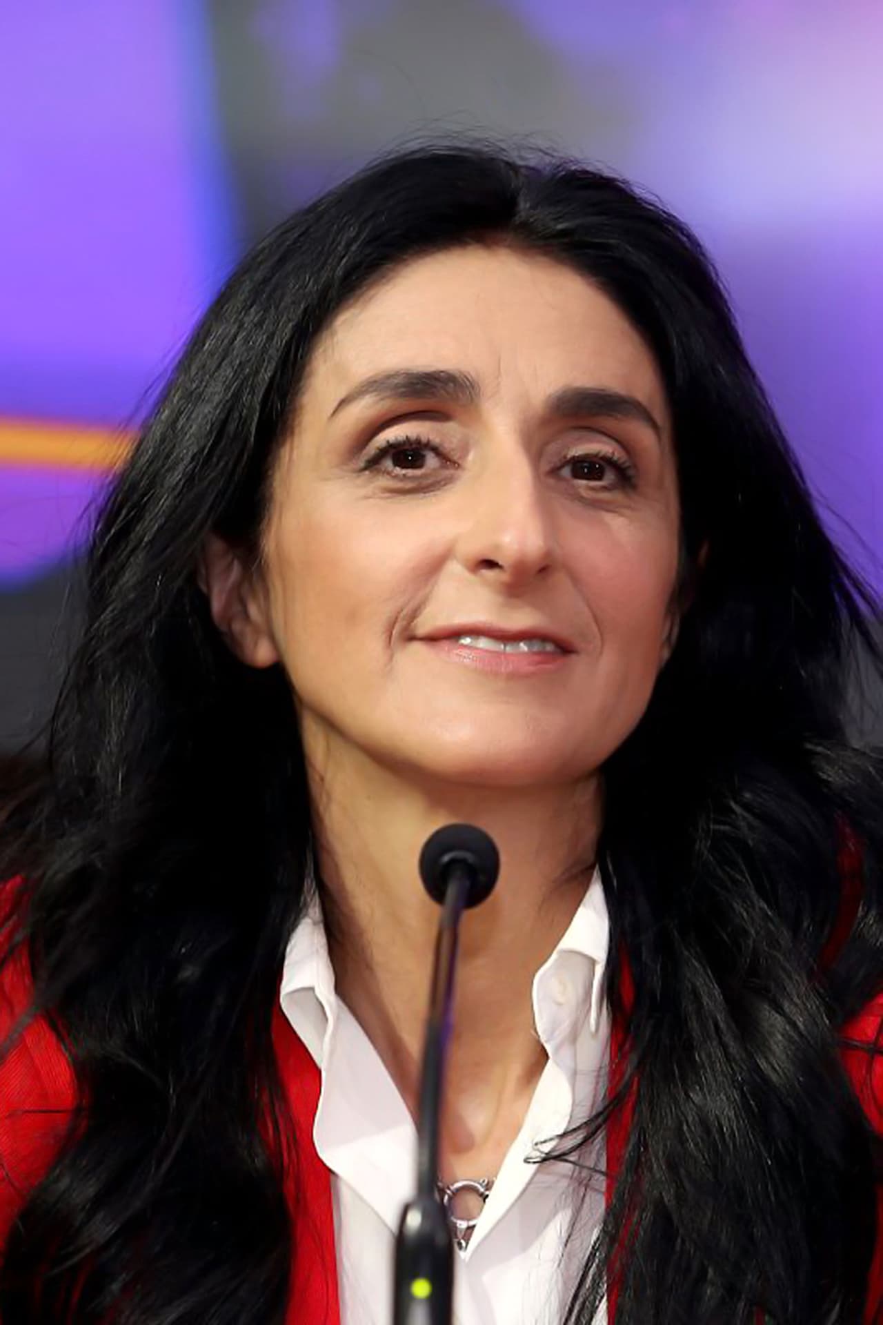 En medio de toda la confusión, la policía le dejó saber que la hierba que traía en su equipaje
<b> sí estaba permitida legalmente</b> en México.