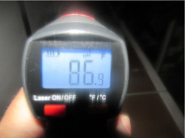 La Patrulla Fronteriza advierte que los migrantes viajan hacinados, con poca ventilación, sin agua, bajo temperaturas elevadas y encerrados, lo que hace sus trayectos extremadamente peligrosos.