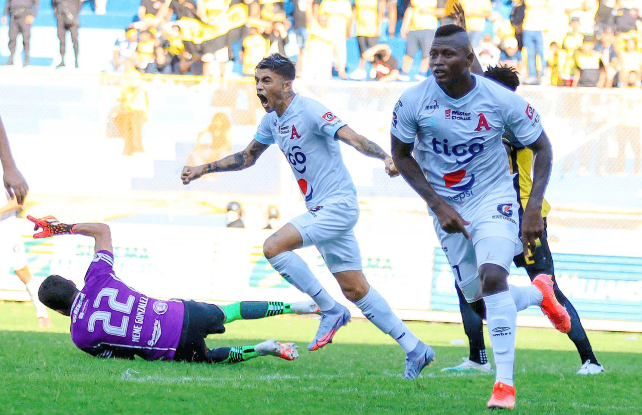 ¡Un título más! El Alianza es campeón del futbol salvadoreño