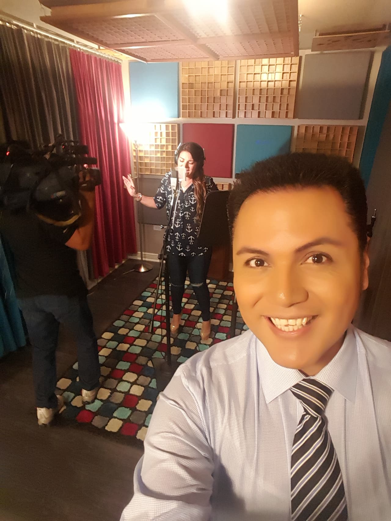 ¿Será como cantante o actriz? No sabemos, pero estamos seguros de que Auri nos lo contará muy pronto.