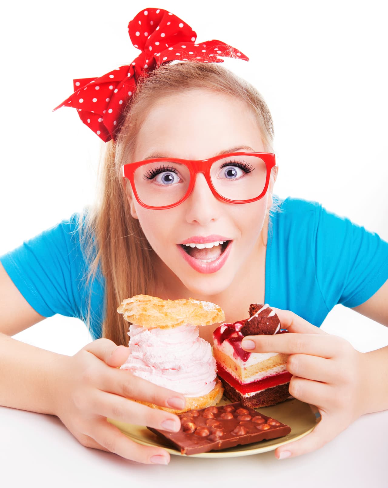 Grasas trans. Estas grasas son las de origen industrial y están presentes en las margarinas, coberturas de repostería, frituras, masas, papas fritas, golosinas, chocolates y galletas.