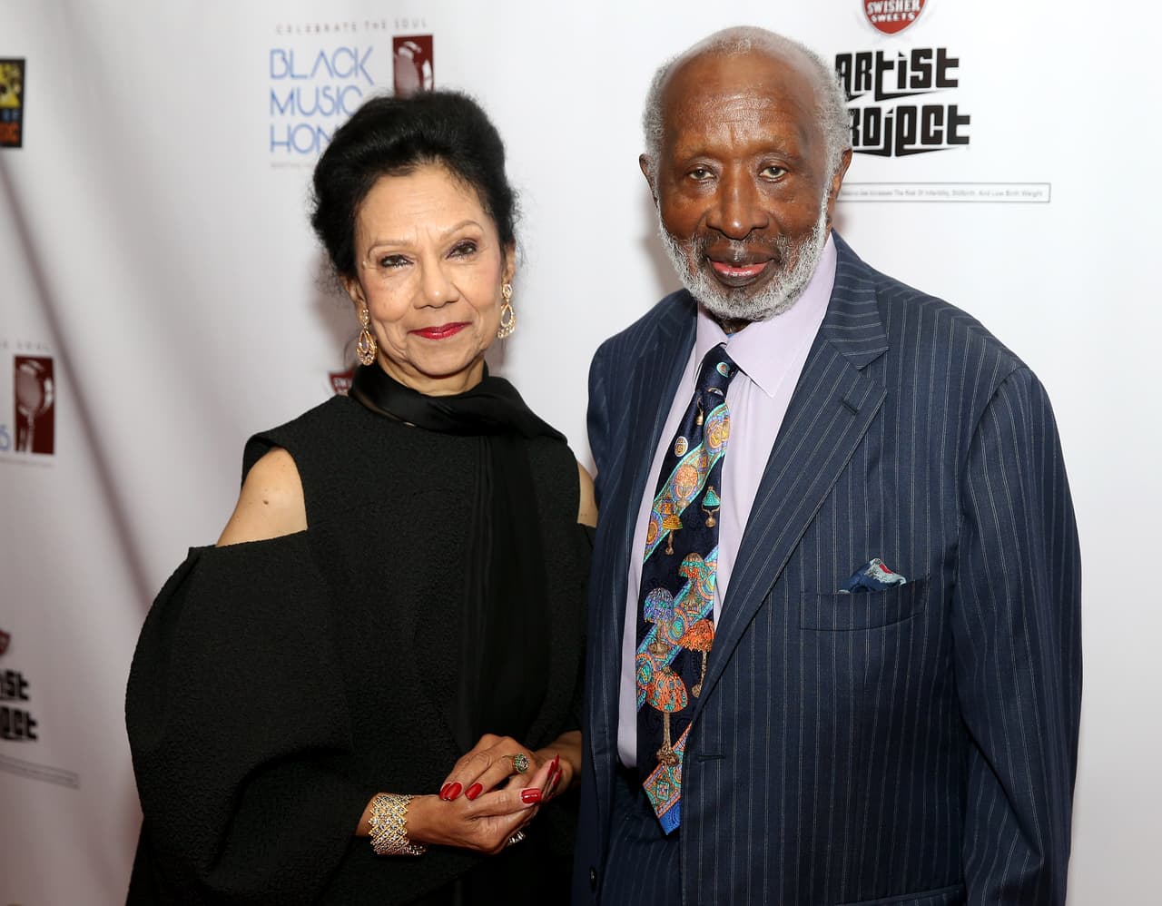 Jaqueline Avant y su esposo Clarence Avant en un evento en Los Ángeles.