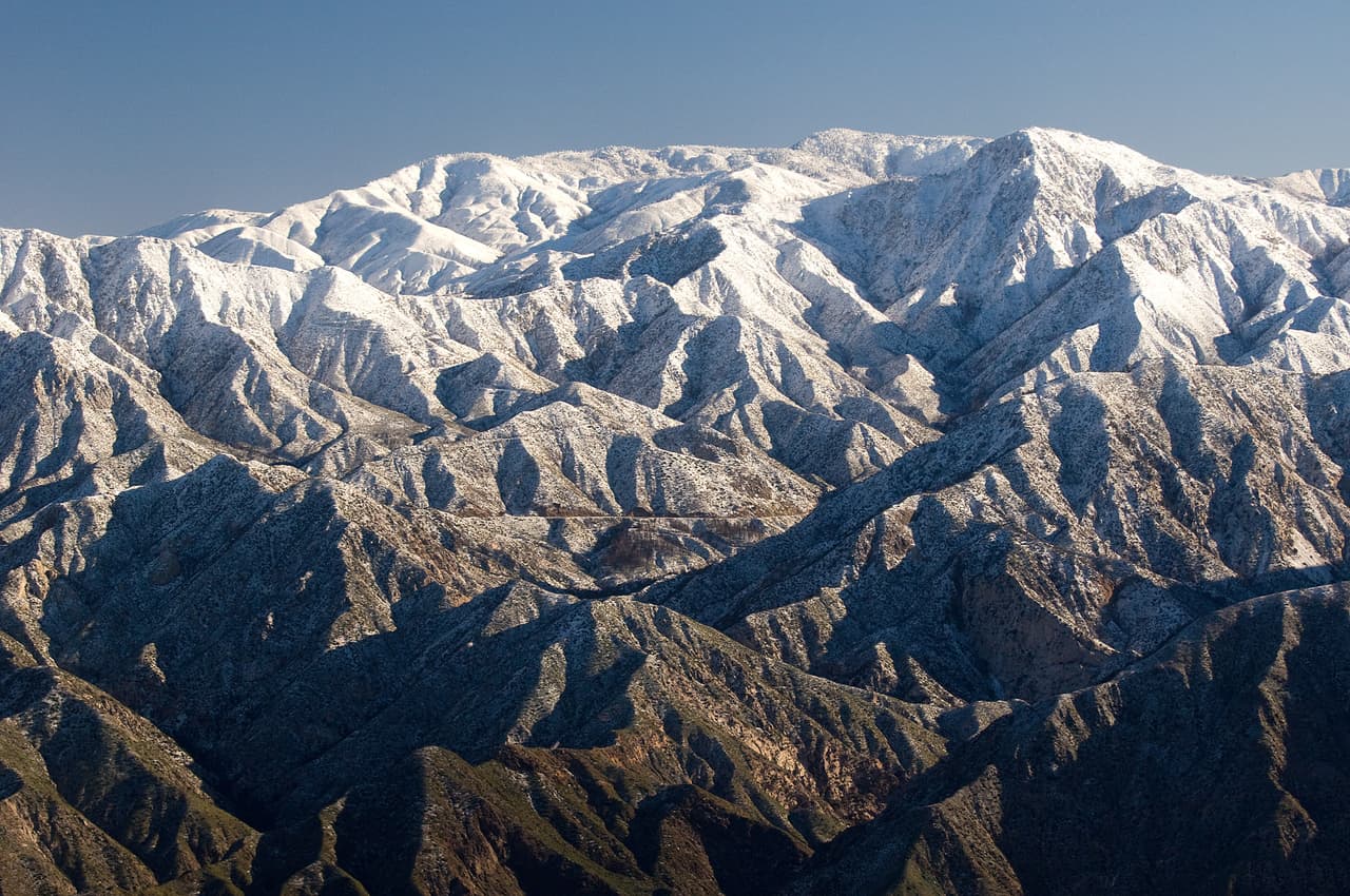<b>San Gabriel Mountains, California.</b> El Monumento Nacional Montañas de San Gabriel cubre cerca de 345.000 acres de bosques cerca de Los Ángeles. Fue establecido en 2014 por Barack Obama.