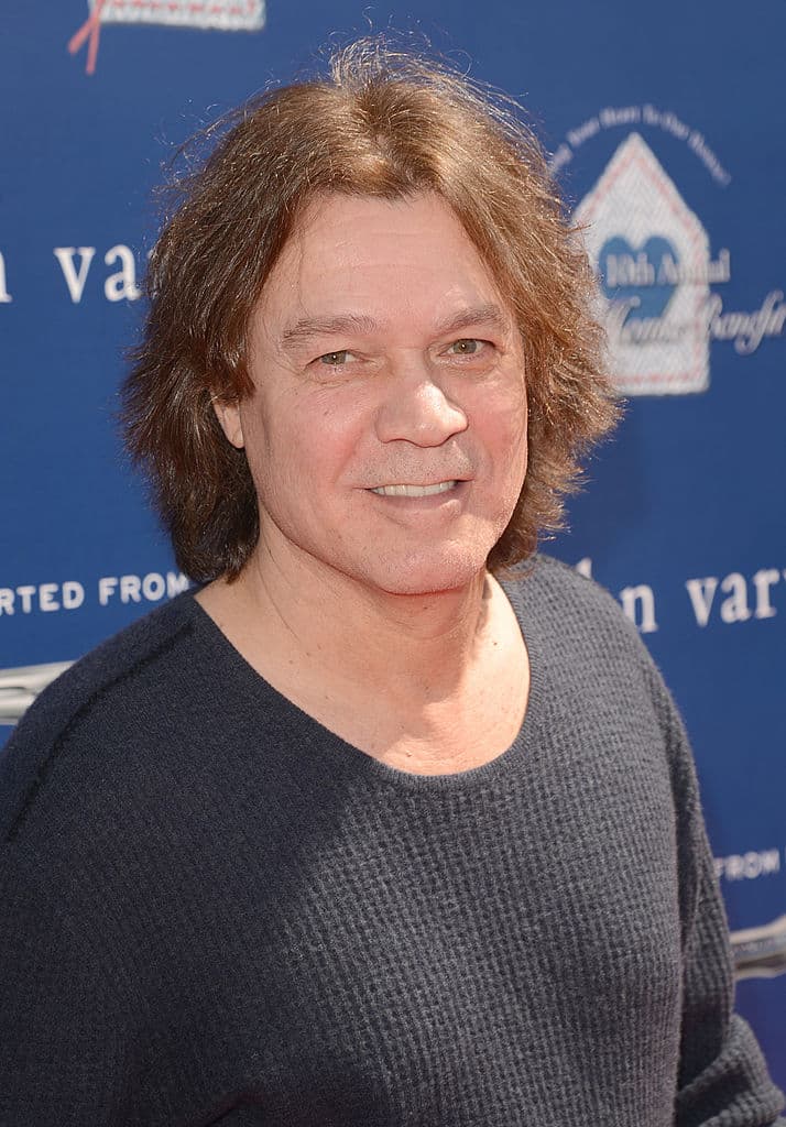 El creador del grupo de rock Van Halen, Eddie Van Halen, falleció el 6 de octubre a los 65 años. El guitarrista sufría de cáncer en la garganta.