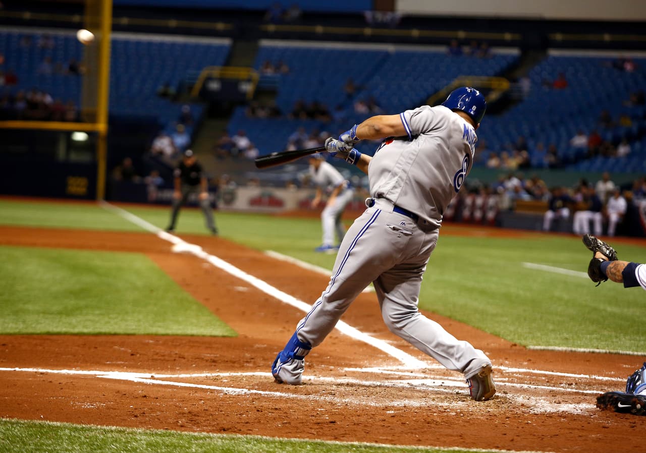 TOR 5 – 2 TB: Kendrys Morales conectó un Grand Slam, siendo el líder de la ofsenviva para Toronto.