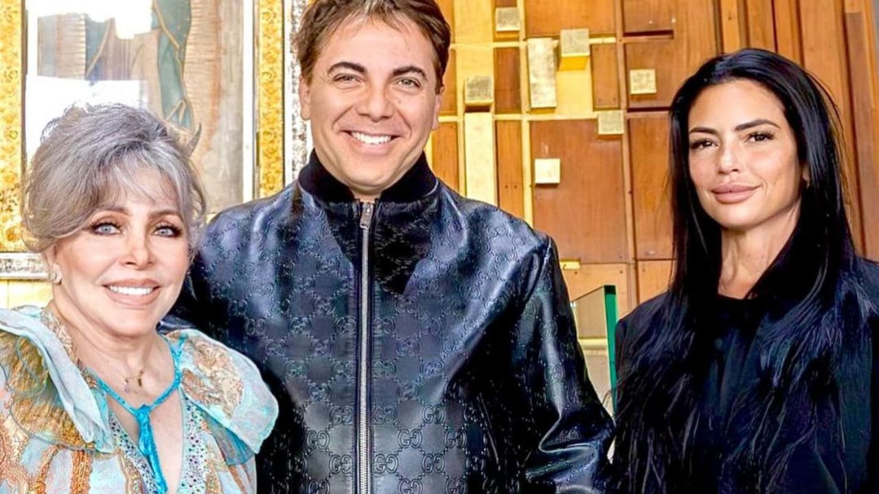 Cristian Castro habría terminado con su novia argentina y Verónica Castro ya reaccionó
