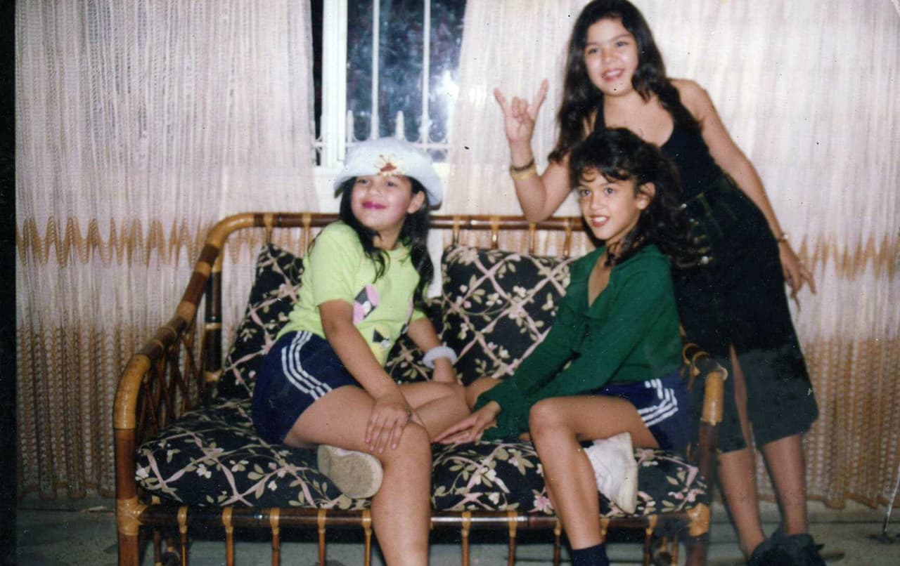 Caleña, bella, talentosa presentadora y apasionada de las redes sociales, así tal vez es una de las mejores maneras de describir a Carolina Ramírez.