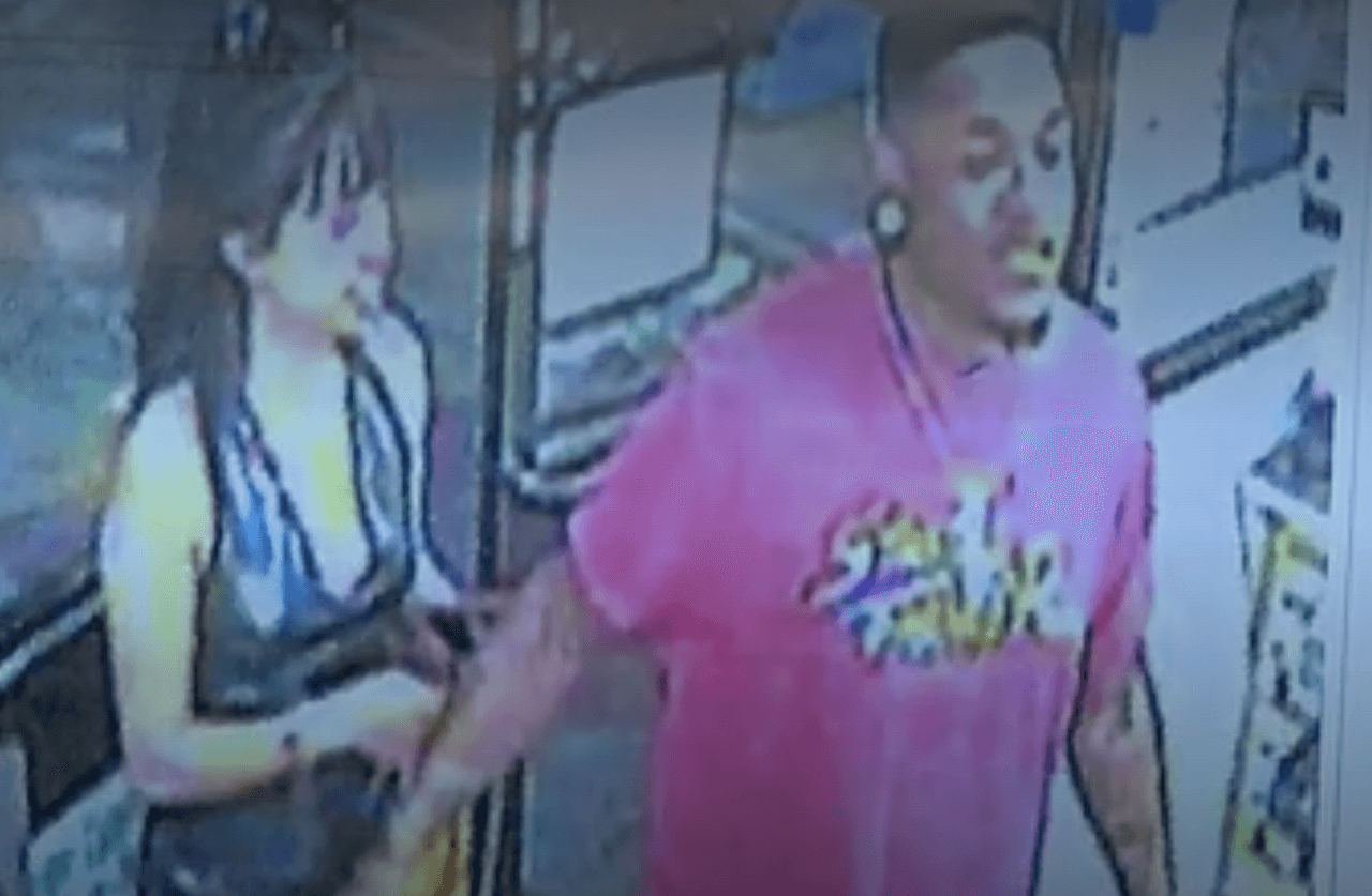 Esta es una de las últimas fotografías de Marisela Botello con vida en Dallas. Aparece junto a Charles Beltrán.