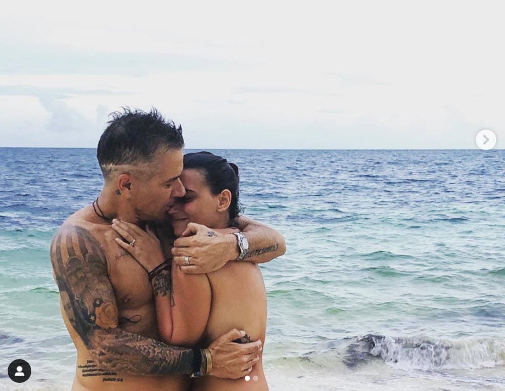 Con un bebé en casa y recién casado, el también empresario reveló que estaba siendo completamente fiel. 
<br>