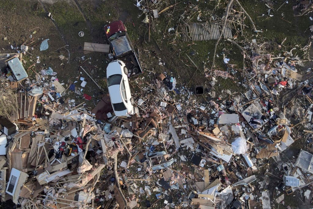 Devastadores tornados en el sureste: las muertes y daños que han causado y lo que se espera
