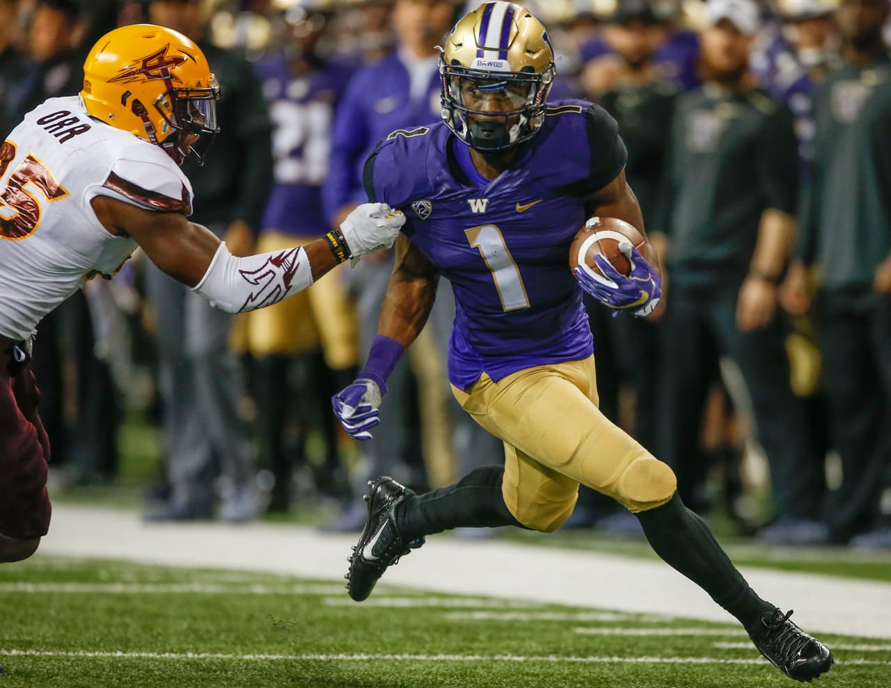 # 10 
<b>JOHN ROSS</b> – WR | 
<i>Washington<br></i>