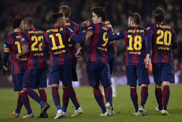 El conjunto de Barcelona se encuentra en el ojo del huracán sin embargo las estrellas nuevamente aparecieron para recetar un 5-0 al Elche.