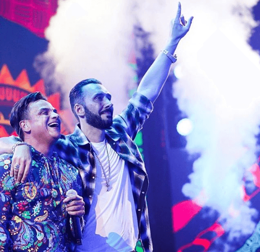 Las emociones en Premios Juventud estarán al límite. Junto a esta fotografía Cedric aseguró que harán historia, ¿de qué crees que se trate?
