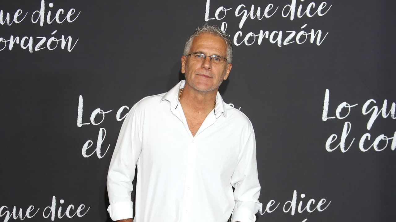 Héctor Soberón revela que fue diagnosticado con cáncer de mama: “Se detectó a tiempo”