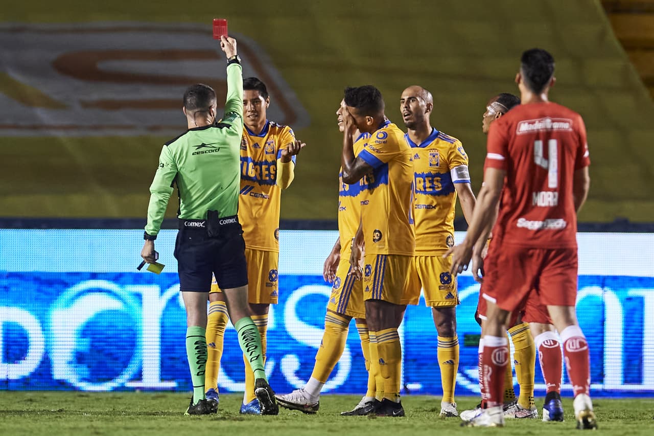 Con doblete de Andre Pierre Gignac, los Tigres sufren de más frente a los Diablos pero aseguran su lugar en la Liguilla del Guard1anes 2020.