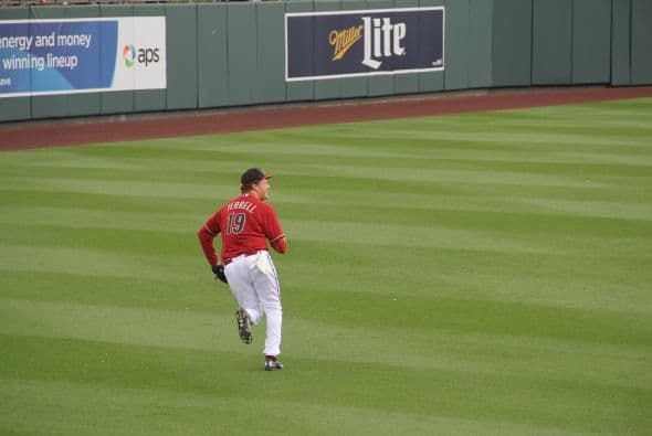 ¡El famoso comediante Will Ferrell se lució jugando con 10 equipos diferentes de la MLB  en cinco partidos del Spring Training en un solo día! Mientras los fans le hacían porras al comediante, éste les hacía bromas desde la cancha. Su hazaña fue grabada para una producción televisiva que será transmitida por HBO a finales de año.