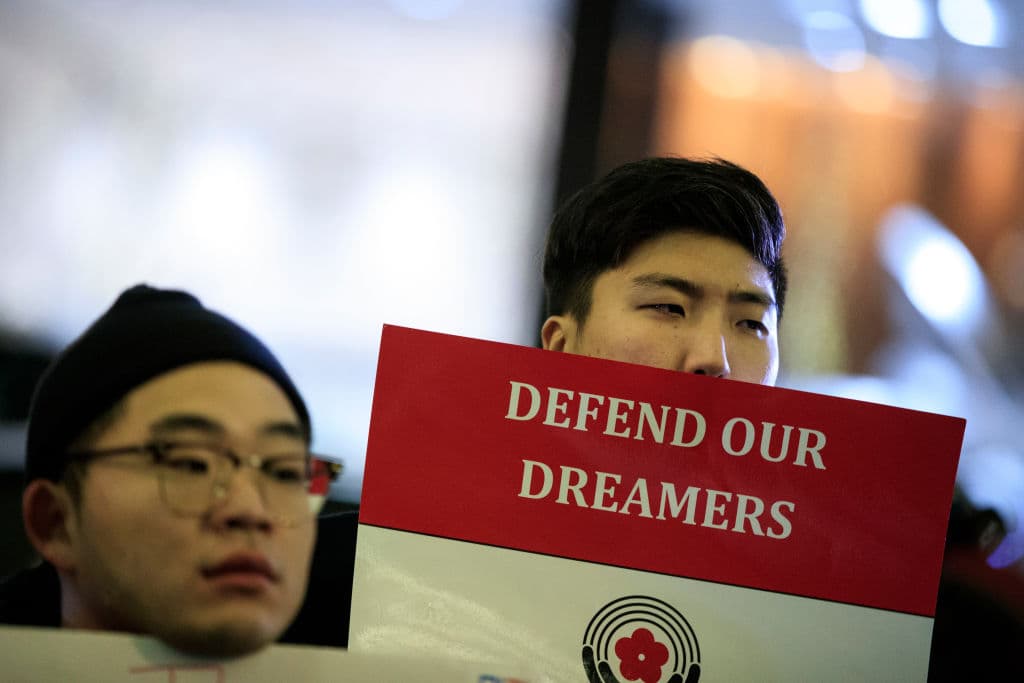 "Crisis inminente": más de 100 grandes empresas de EEUU urgen al Congreso una solución definitiva para los dreamers