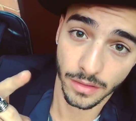 Otro que no paró de agradecer fue Maluma quien pidió no dejar de agradecer por todo lo que esta vida nos da.